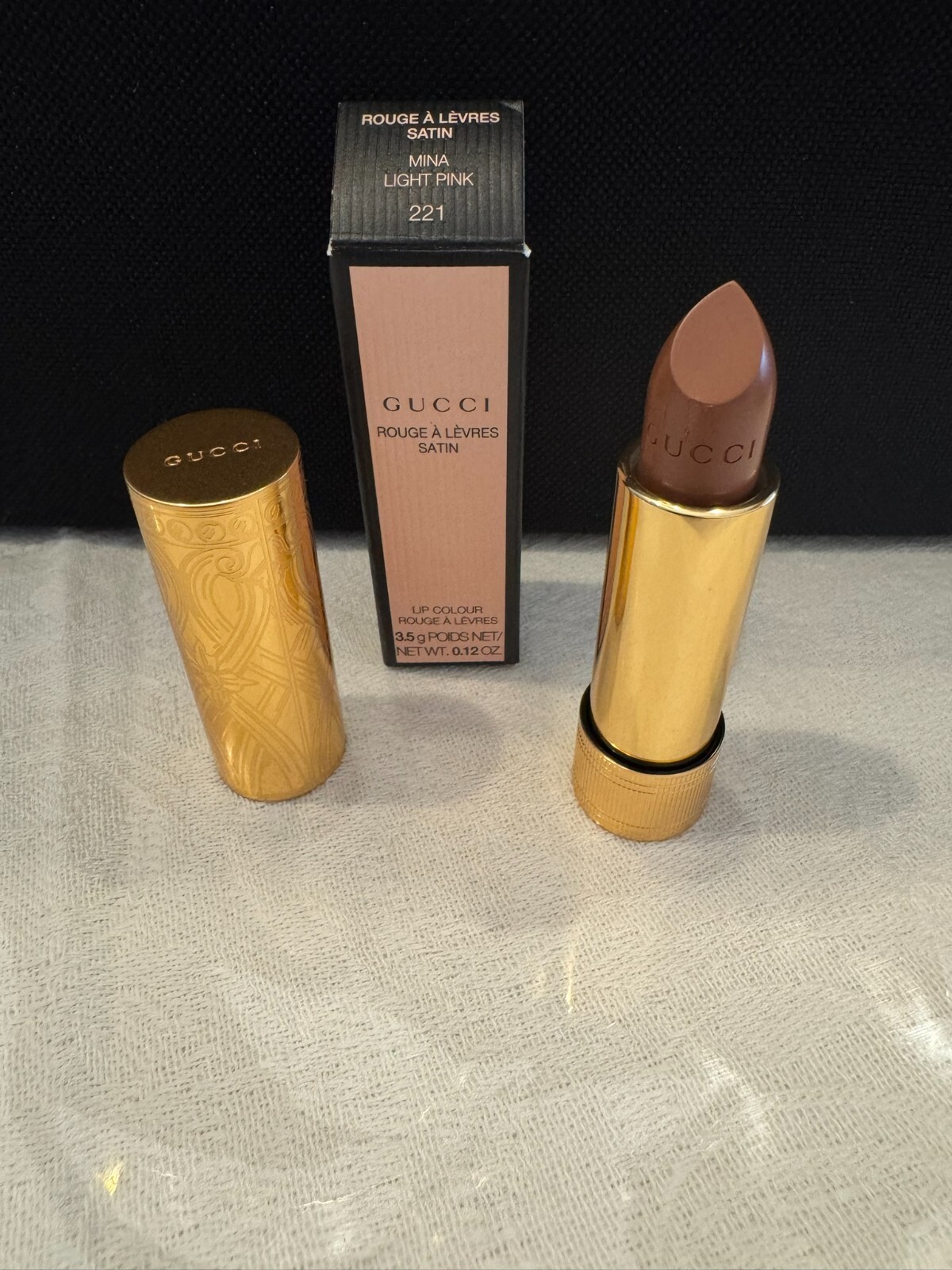 Rouge à Lèvre Satin Gucci Teinte 221 Anti Lèvres Sèches Rose