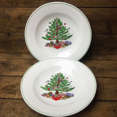 Gibson Set of Christmas Bowls Christmas Tree design