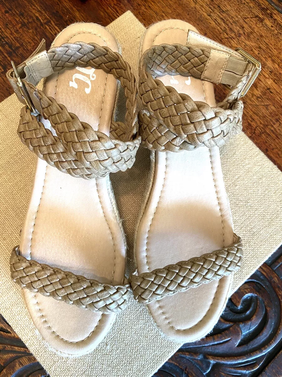 Women's shop 1w sandals