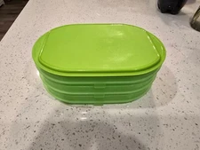 Tupperware Fridge Stackable 4 Piece Deli Keeper Meat/Cheese Set LIME GREEN