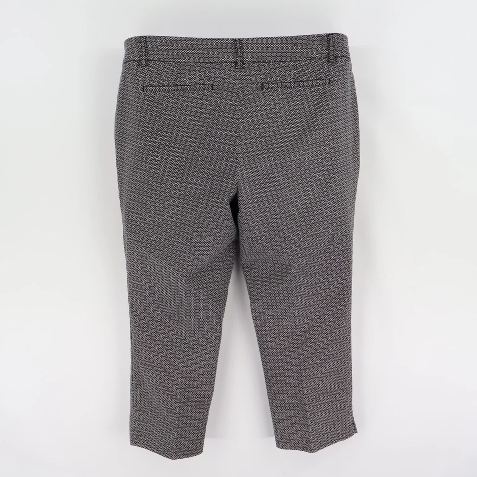 Calça Capri Hilary Radley Feminina Tamanho 10 Preta Geométrica Chinos Bolsos Cintura Baixa - Imagem 2 de 4