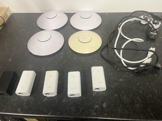 4 x Ubiquiti Access Points 3 x UAP AC LR
