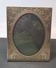 Embossed Metal Oval Inset Photo Frame  Gold T...