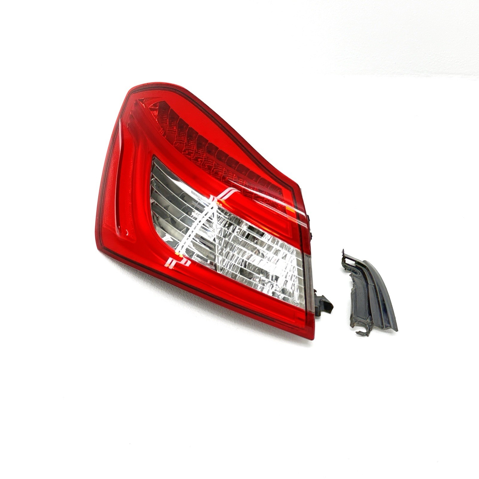 Maserati Ghibli S 2014-2021 Rear Left Outer Tail light