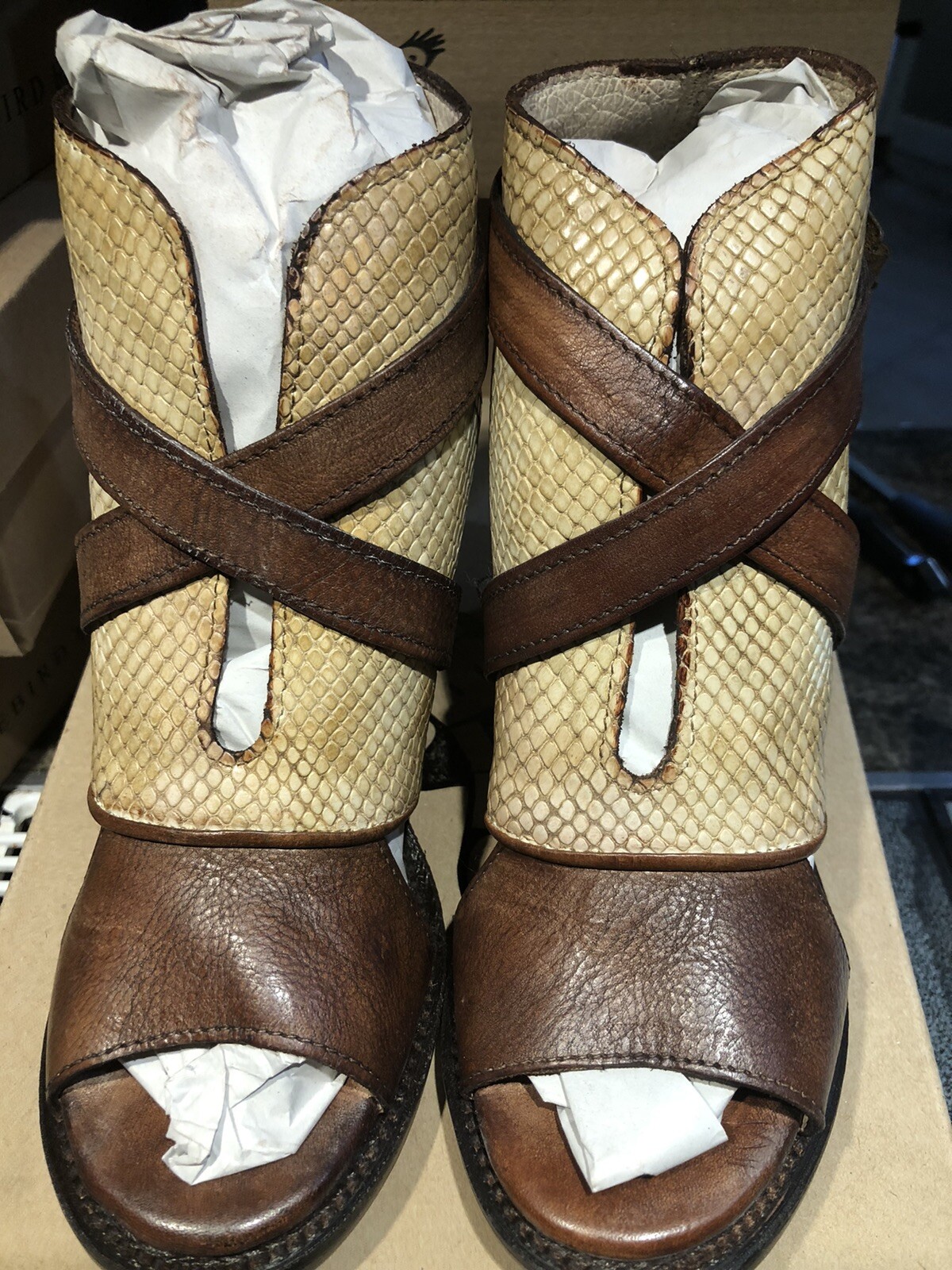 Freebird By Steven Rattle  Booties/Sandals Size 6 NIB Rare And Retired. Croc 🐊