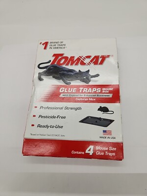 Tomcat Glue Traps Mouse Size with Eugenol for Enhanced Stickiness