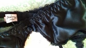 AGENT PROVOCATEUR VINTAGE RARE SEXY BLACK KITTY SILK MIX SOFT CUP BRA SMALL BNWT