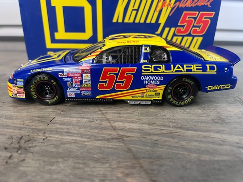 RARE* Kenny Wallace #55 Square D 1999 1/24 CWB Bank Diecast - Picture 7 of 11