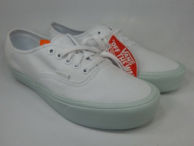 vans m authentic lite