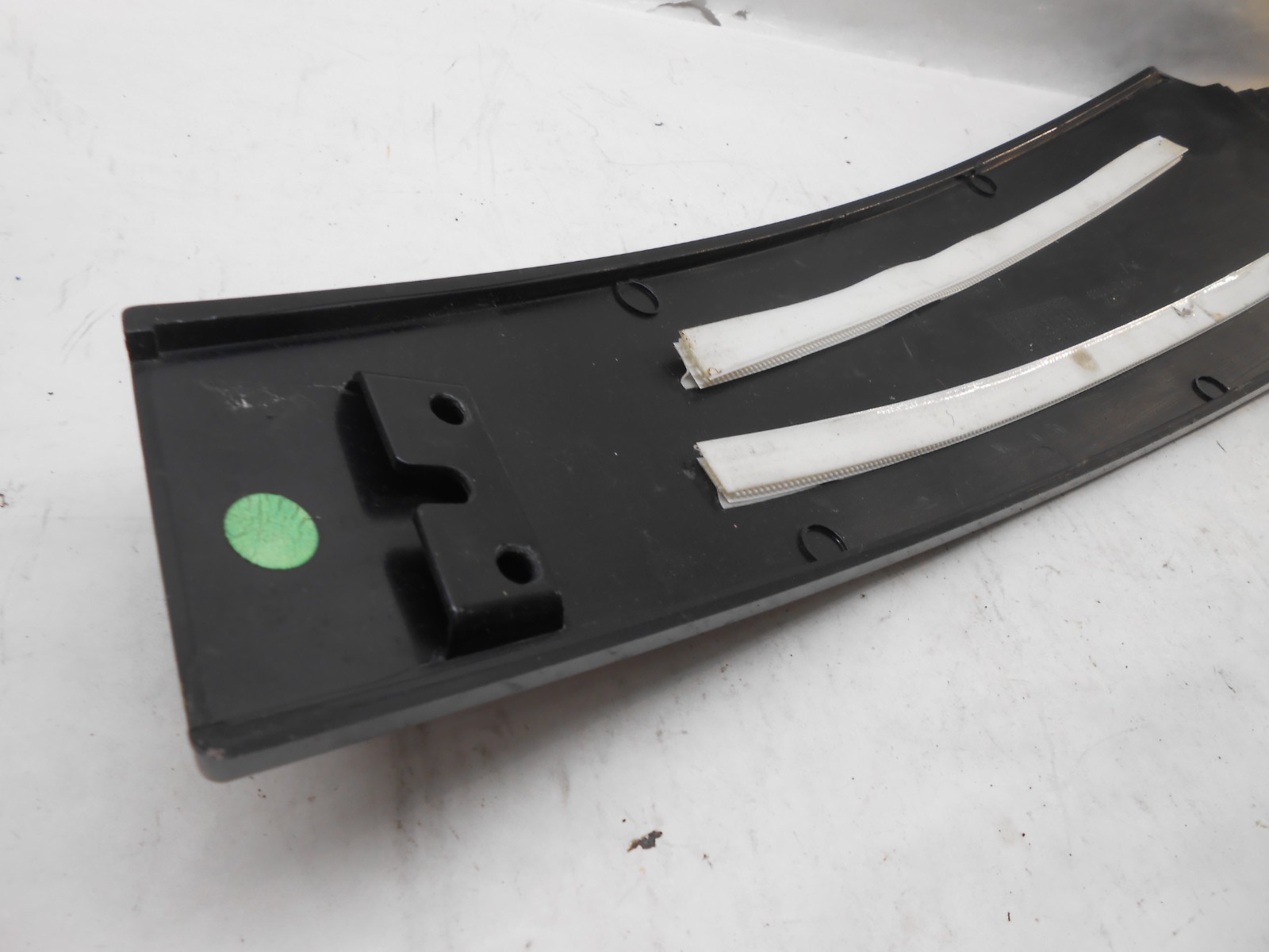 14-20 Maserati Ghibli Exterior Front Left Door B-Pillar Panel 6700247880 GX0013