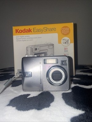 (Works READ) Kodak Digital Camera EasyShare C330 4.0MP Silver (Works READ)