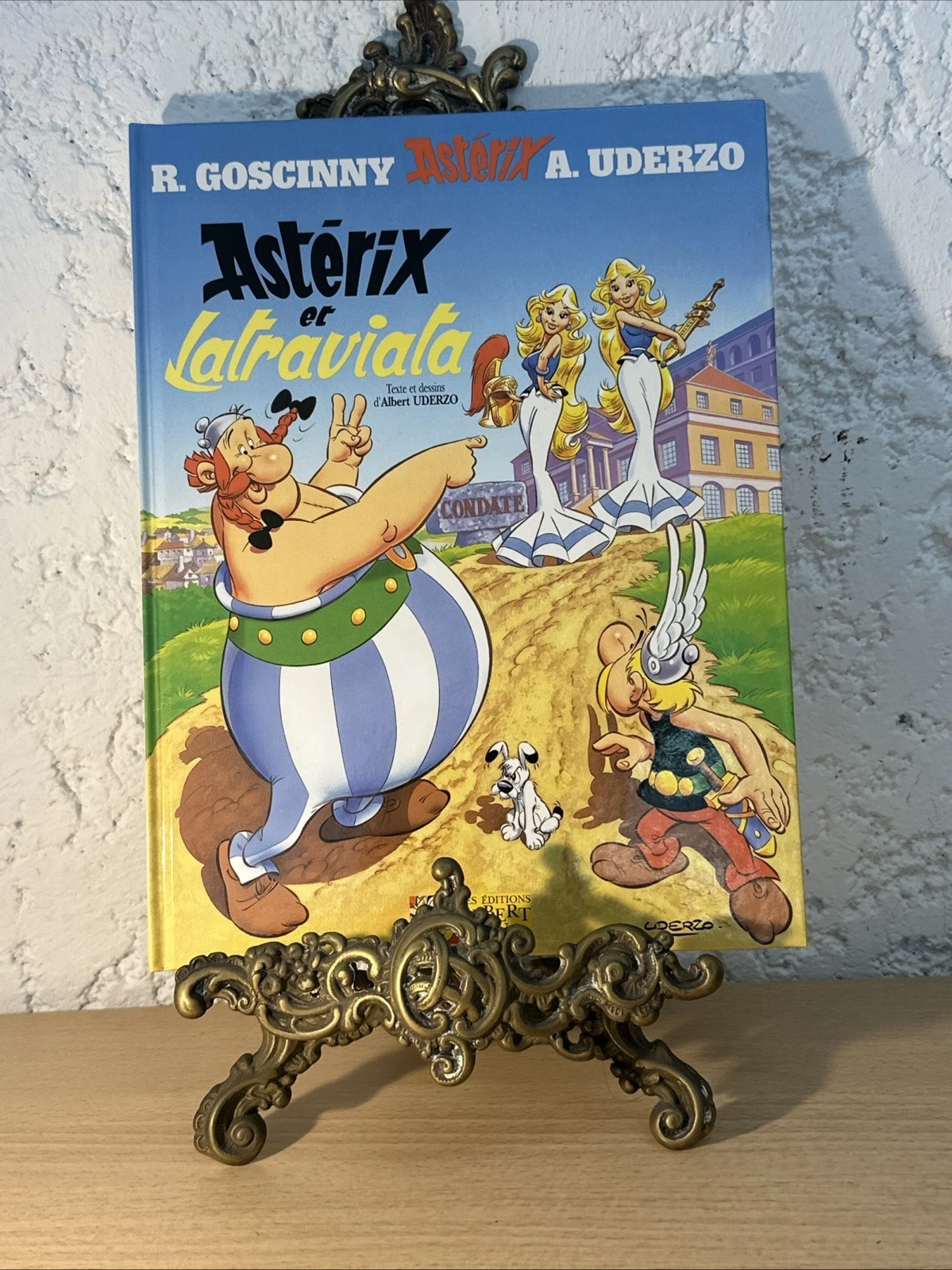 Bd Astérix Et Latraviata N.31 Les Éditions De Albert René Uderzo