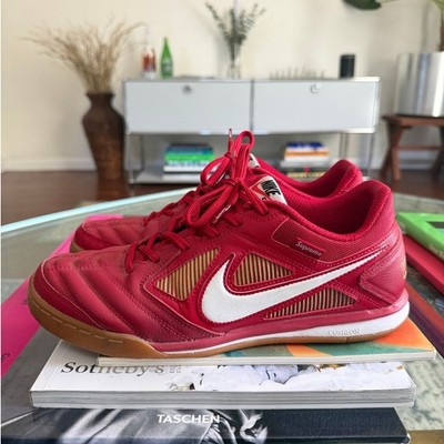 Supreme x Nike SB Gato Red World Famous 2018 Size 8 AR9821-600