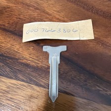 Genuine Mercedes-ymos Key Blank For 280sl Main Key. 113 Chassis.