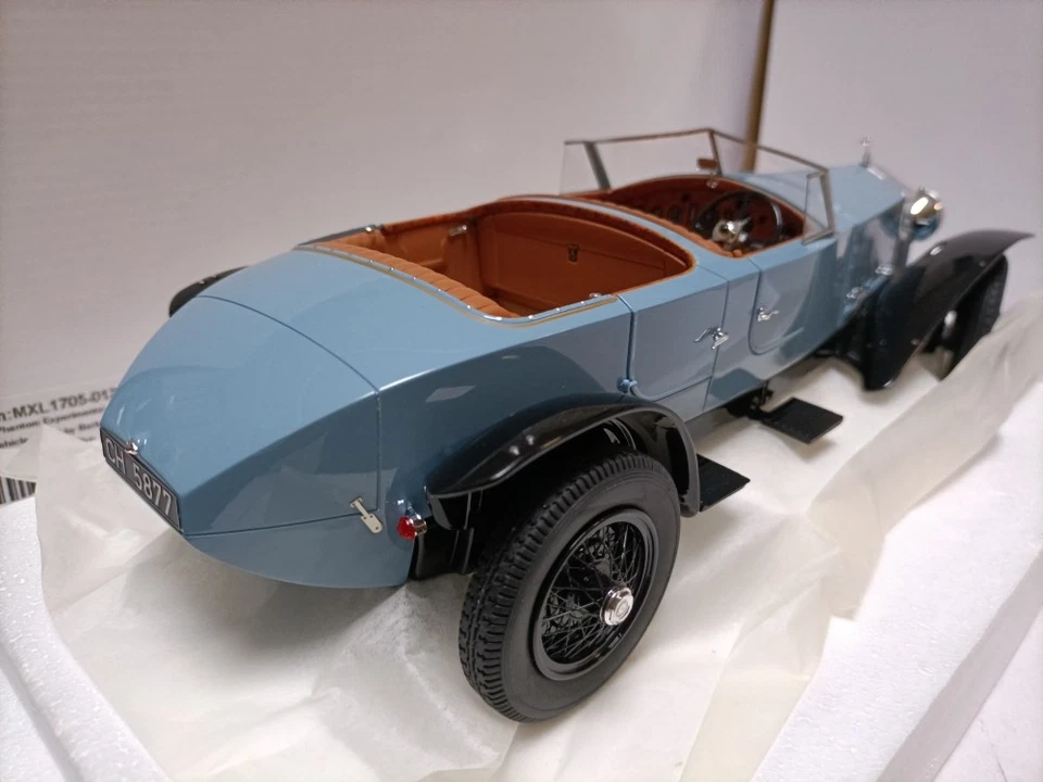 Matrix 1:18 Rolls Royce Phantom 10EX 1926 Grey Vintage Car Model - Image 4 of 4