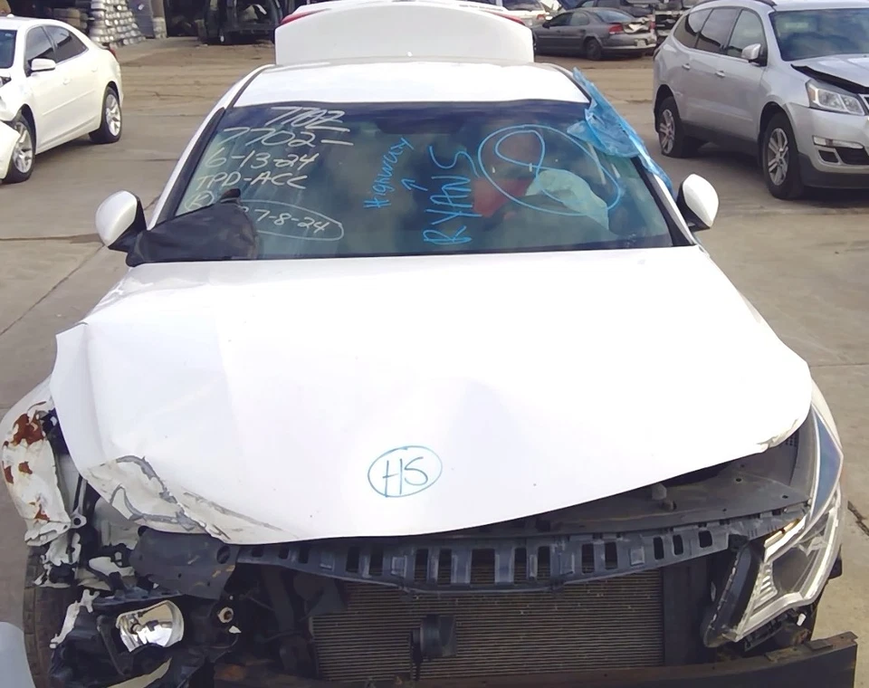 Espejo retrovisor 17 2018 19 20 21 22 Kia Forte sin telemática Foto 2 de 4