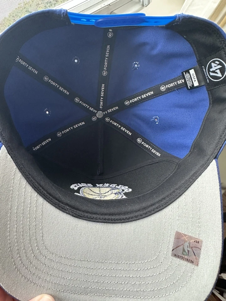 **EXCLUSIVO** Sombrero Golden State Warriors 47 Hitch SnapBack (NUEVO CON ETIQUETAS) Foto 2 de 2