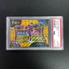 2023-24 Panini Select La Liga Lamine Yamal RC Gold Wave /10 PSA 8 Field Level