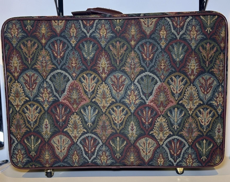 VTG Luggage Set Diane von Furstenberg Tapestry Jacquard Floral 3 Piece Colorful - Image 2 of 4