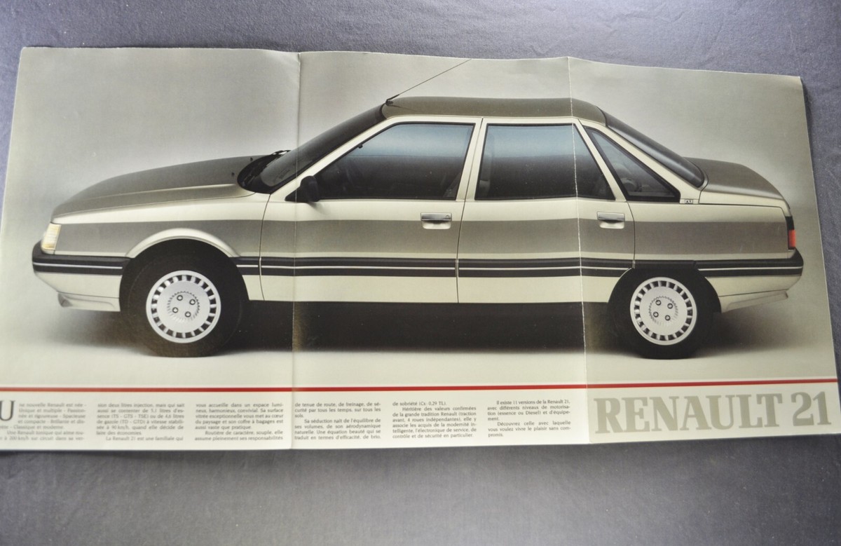 1986 Renault 21 Brochure Folder TXE Sedan Excellent Original 86