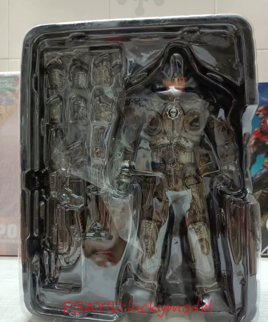 GEARS OF WAR アクションフィギュア BOXSET GEARS OF WAR アクションフィギュア BOXSET