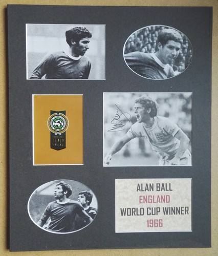 ALAN BALL ENGLAND 1966 WORLD CUP WINNER & EVERTON LEGEND 12 x 10 SIGNED DISPLAY