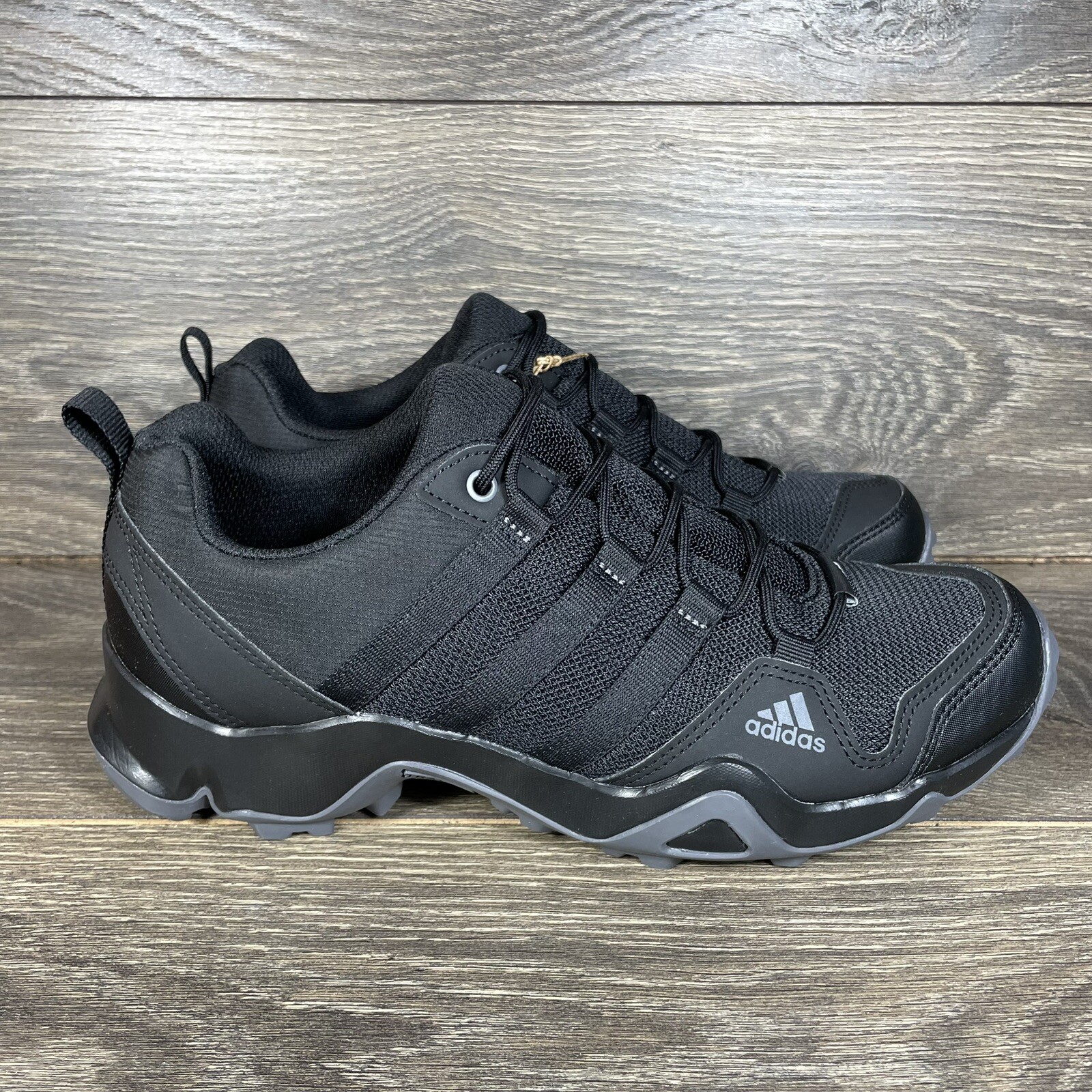 adidas traxion football shoes