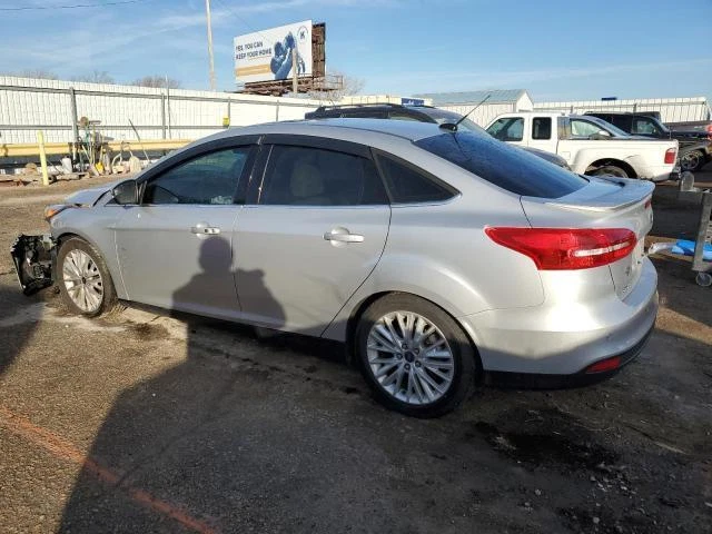 二手驾驶灯适合:2017 年福特福克斯雾驾驶 A 级 — 第 2/4 张图片