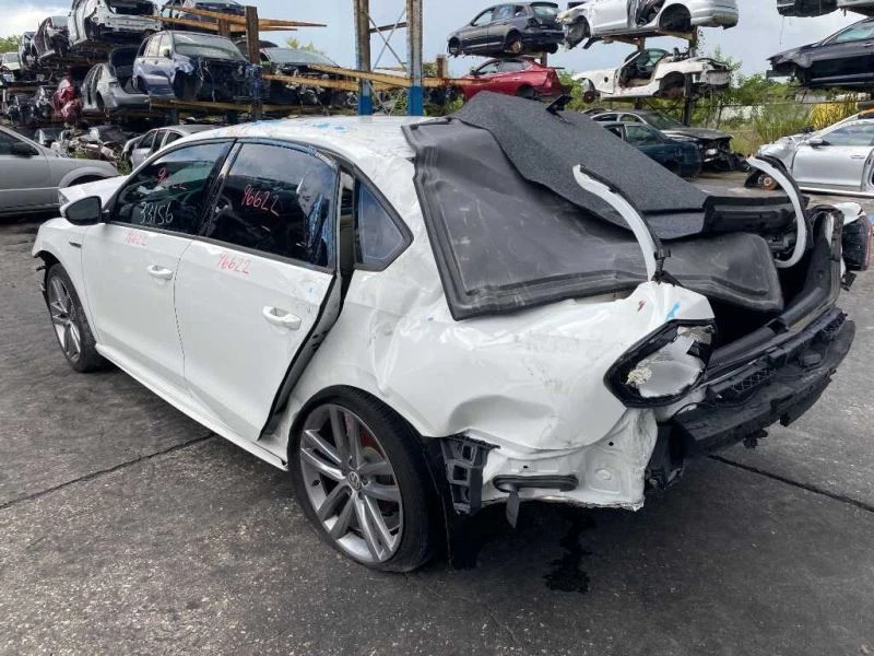 Accelerator Fuel Gas Pedal With Sensor 2018 Volkswagen Passat 2.0L - Image 4 of 4