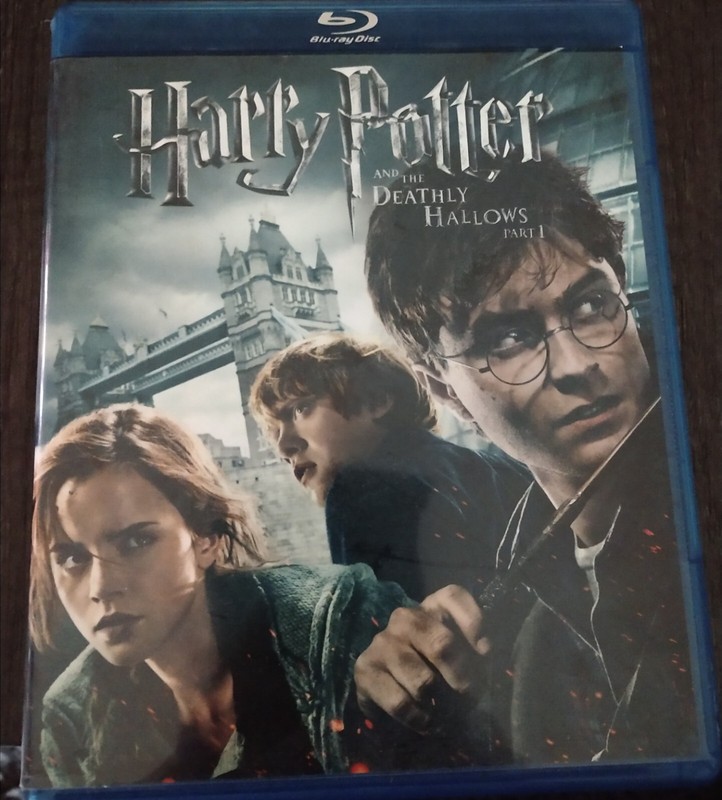 Harry Potter and the Deathly Hallows, Part 1 [Blu-ray]