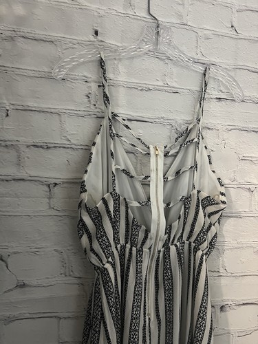 Windsor Black/Cream Stripe Long Dress Lined Side Slits Junor's Size L - Picture 11 of 12