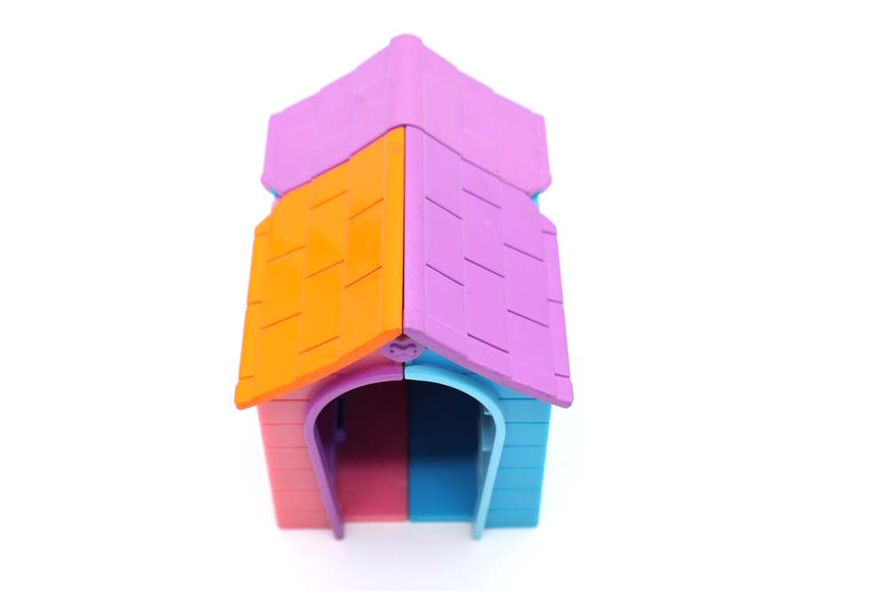 Polly Pocket Happenin Pet Pals Folding Doghouse
