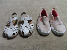 Toddlers Girls Shoes Size 5 Two Pair