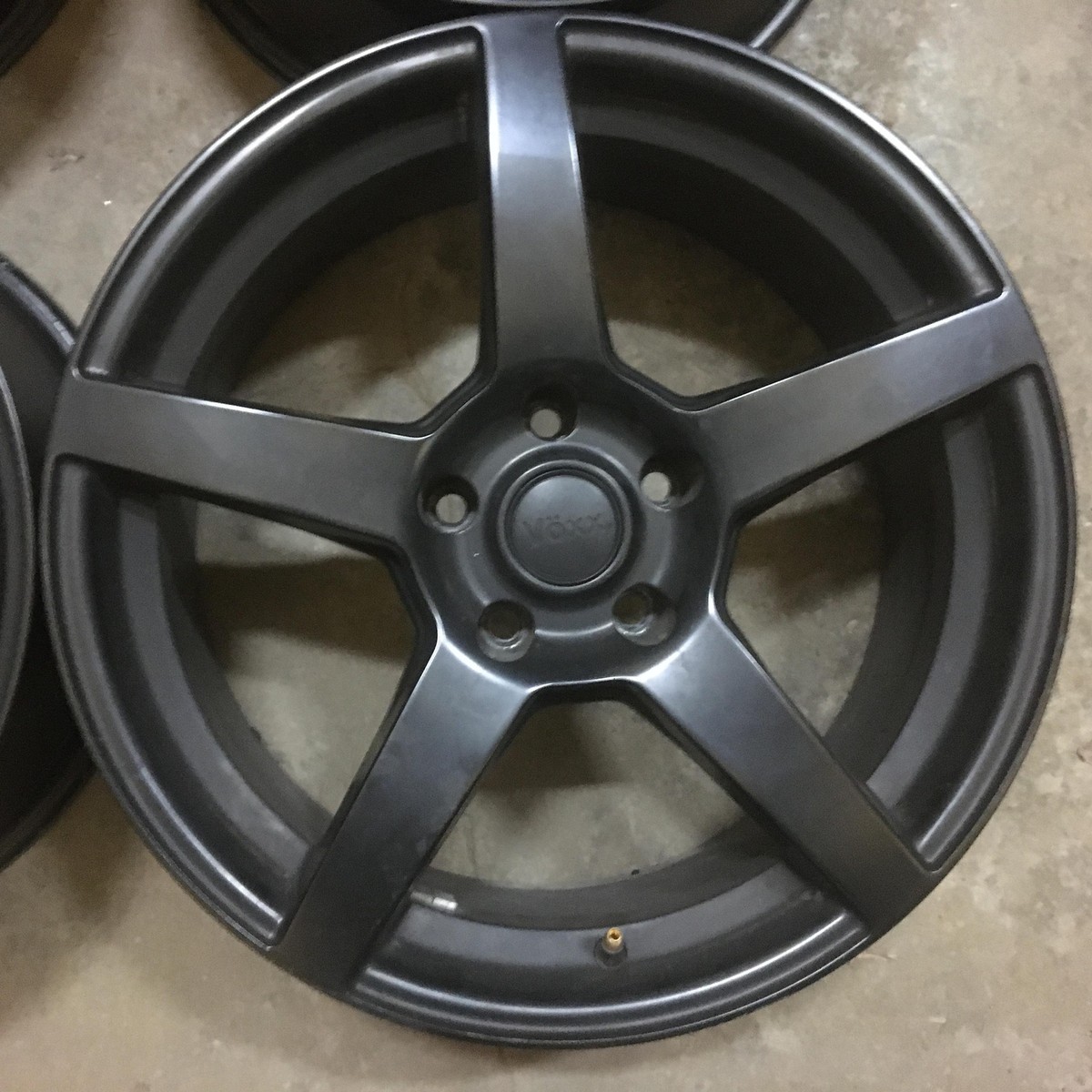 VOXX 18x8 5x4.75 Set of Four DW786-1880 | eBay VOXX 18x8 5x4.75 Set of Four DW786-1880 | eBay