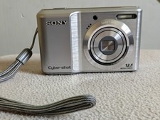 Sony Cyber  shot DSC  S2100 Digital Camera   Original Box, Manual, Tested, Working