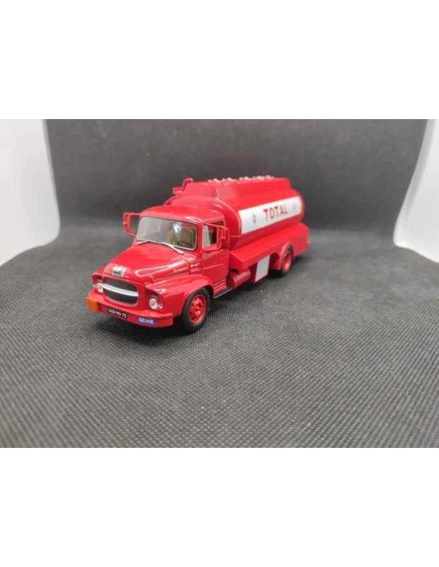 Camion Citerne Court Berliet – Échelle 1/90 – Miniature Vintage Rare