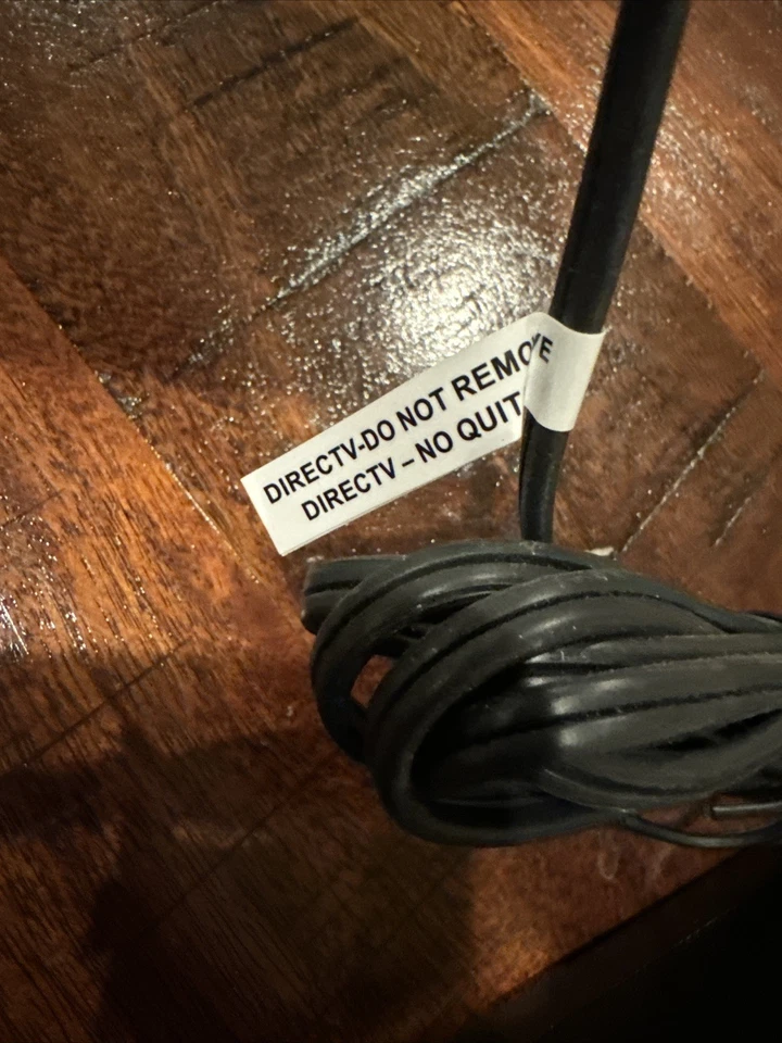 New OEM Genuine DirecTV Pl21R1-03 SWIM Power Inserter 21v 1.2A Odu Ird Signal - Image 4 of 4