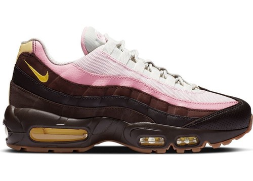 yellow and white air max with chain