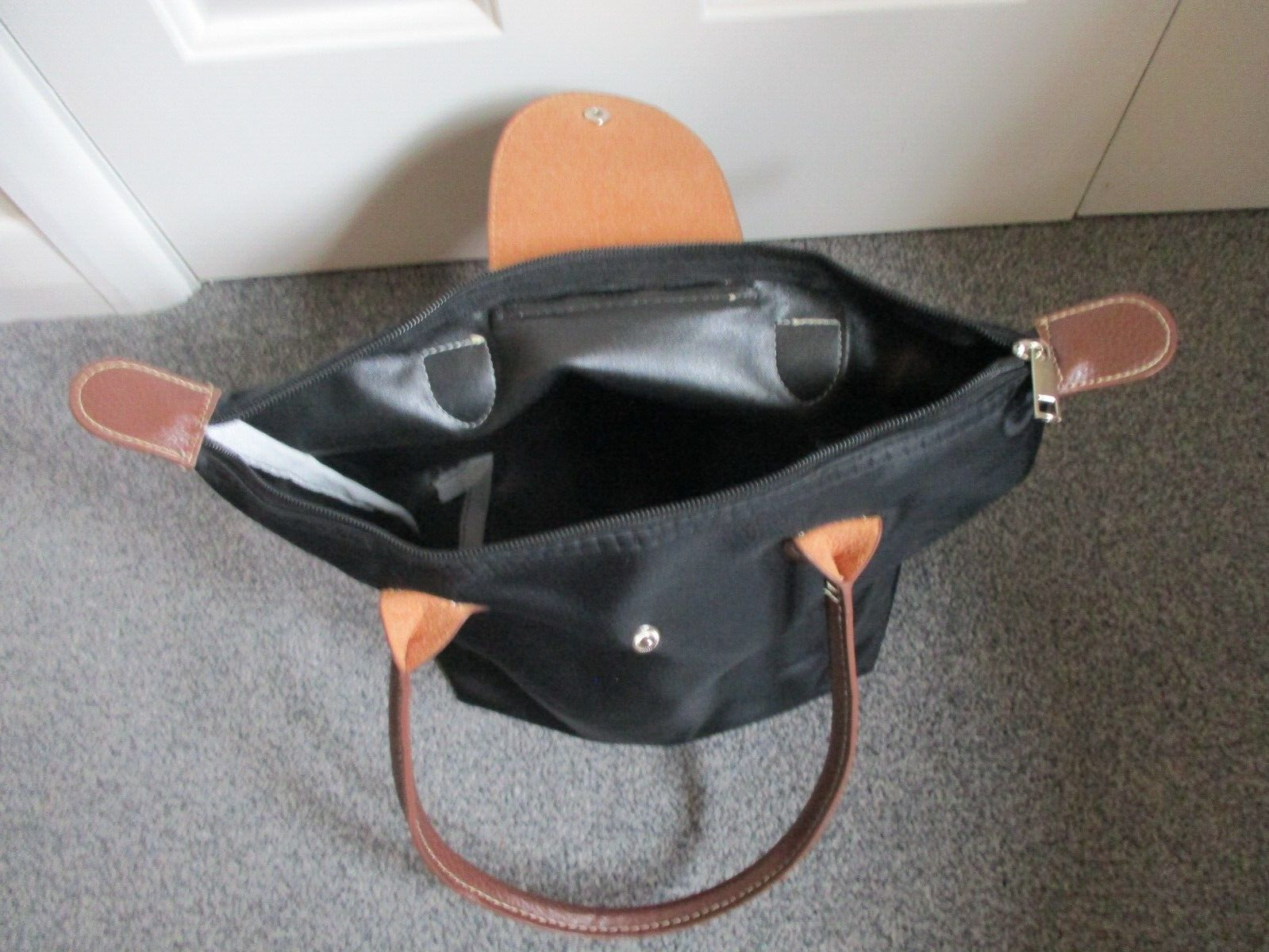 Picture 4 of 6