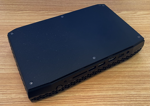 Intel NUC Hades Canyon, NUC8I7HVK, 32GB RAM, i7-8809G, 512GB, Radeon RX Vega M
