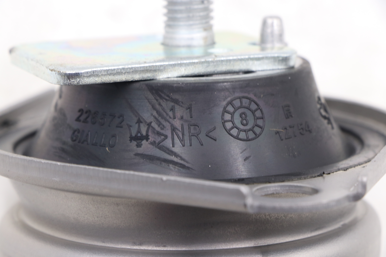 2X Transmission Mount Pad Gearbox Flexible For Maserati Quattroporte GranTurismo