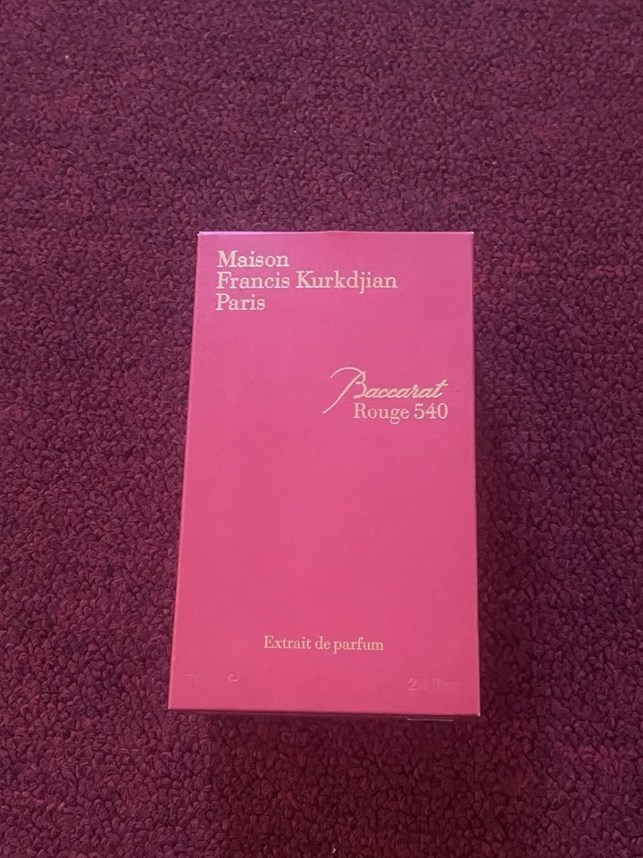 Maison Francis Kurkdjian Baccarat Rouge 540 Extrait de Parfum - Изображение 3 из 4