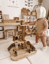 QToys USA Adventure Tree House