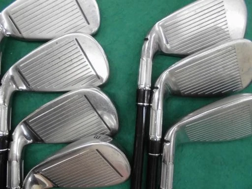  TaylorMade M2 2017 Iron Set 5-9+Pw+Aw TM7-217 Graphite Shaft R Flex 7pcs RH  - Image 2 of 4