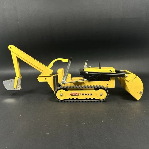 Vintage Pressed Steel Yellow Tonka Trencher Toy