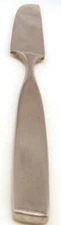The Cellar Stainless Steel CLF19 Lot of 2 Dinner Knives READ