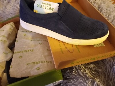 Earth Origins Melissa Navy Suede Leather Size