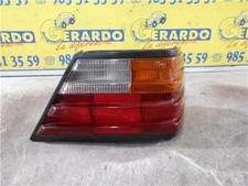 Feu arrière Mercedes 300