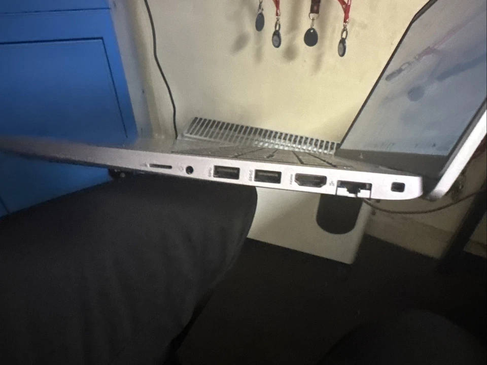 Dell Latitude 5520 · i5-1145G7 · 16GB · 1TB, photo 2 of 5