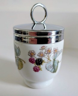 Royal Worcester Standard Egg Coddler Lavinia Blackberries Pattern Unused